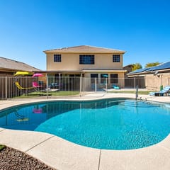 Comfort Home for Long Stays • Fast WiFi • HTD Pool